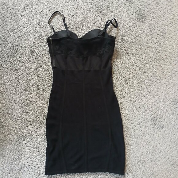 Guess dress - Picture 2 of 6